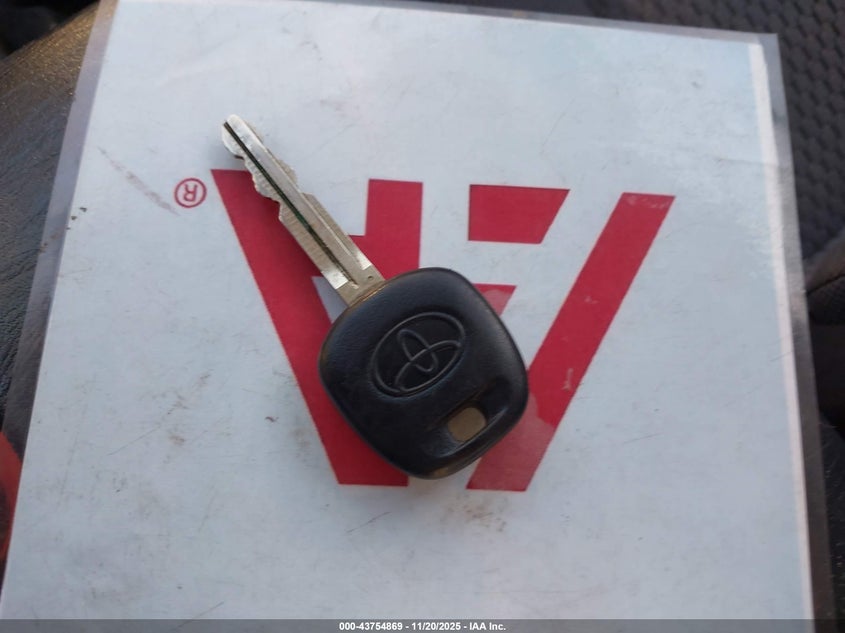 2008 Toyota Matrix VIN: 2T1KR32F28C713959 Lot: 43754869