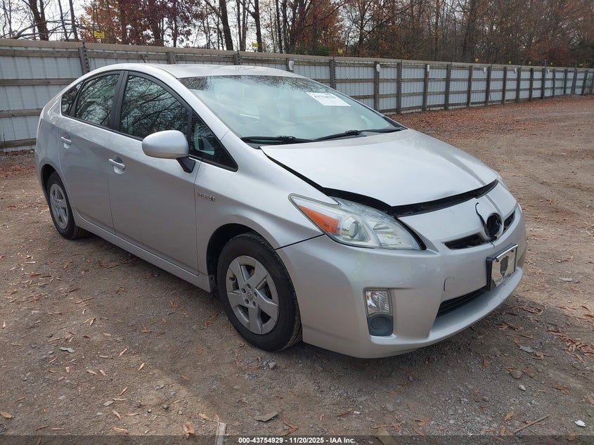 TOYOTA PRIUS FOUR