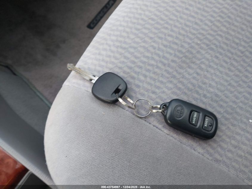 2005 Toyota Corolla Le VIN: 2T1BR32E95C497037 Lot: 43754987