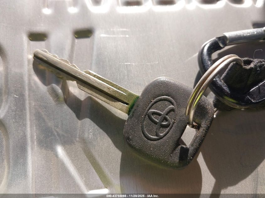 2004 Toyota Highlander VIN: JTEGD21AX40096033 Lot: 43755066