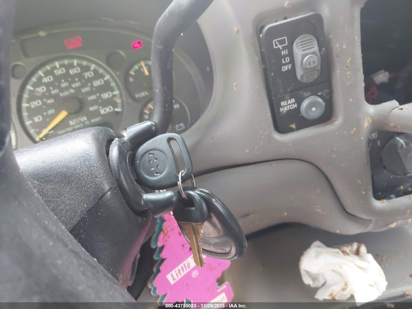 2001 Chevrolet Blazer Lt VIN: 1GNCS13WX12224984 Lot: 43755083