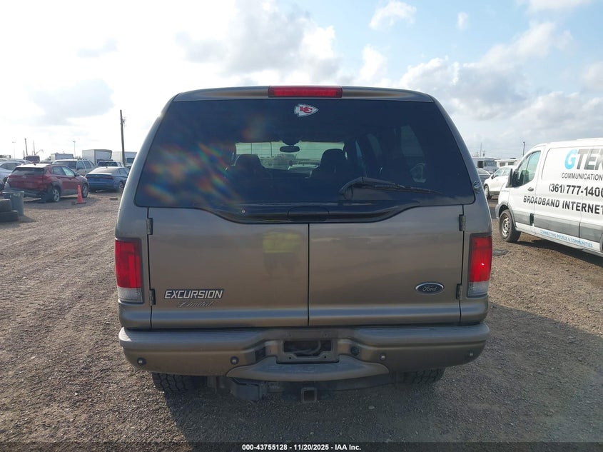 2003 Ford Excursion Limited VIN: 1FMNU43S13EB55710 Lot: 43755128