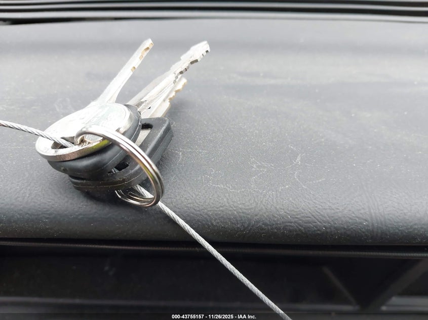 1992 Lincoln Mark Vii Lsc VIN: 1LNCM93E7NY689830 Lot: 43755157