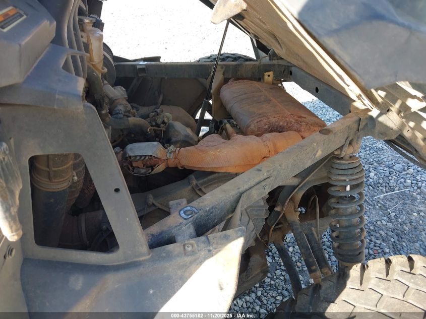 2020 Can-Am Defender Max X Mr Hd10 VIN: 3JBUAAX43LK001110 Lot: 43755182