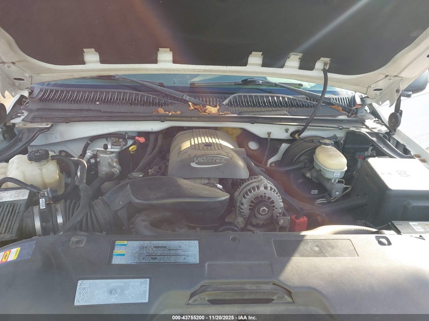 2005 GMC Sierra 1500 Sle VIN: 2GTEC13TX51133739 Lot: 43755200