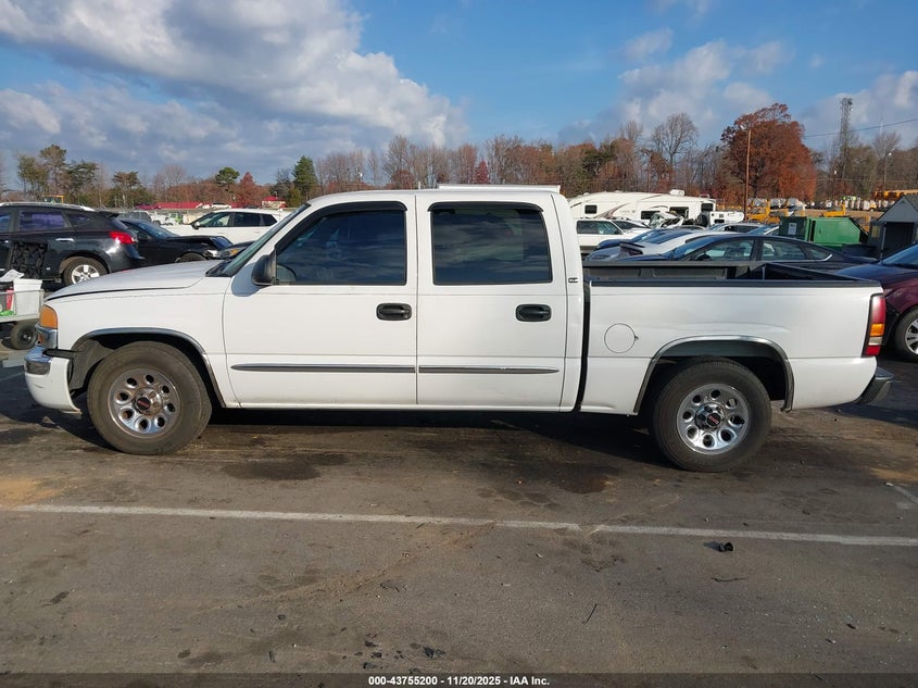 2005 GMC Sierra 1500 Sle VIN: 2GTEC13TX51133739 Lot: 43755200