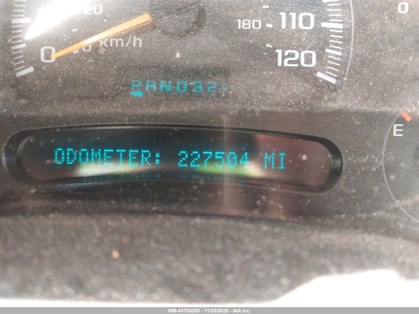 2005 GMC Sierra 1500 Sle VIN: 2GTEC13TX51133739 Lot: 43755200