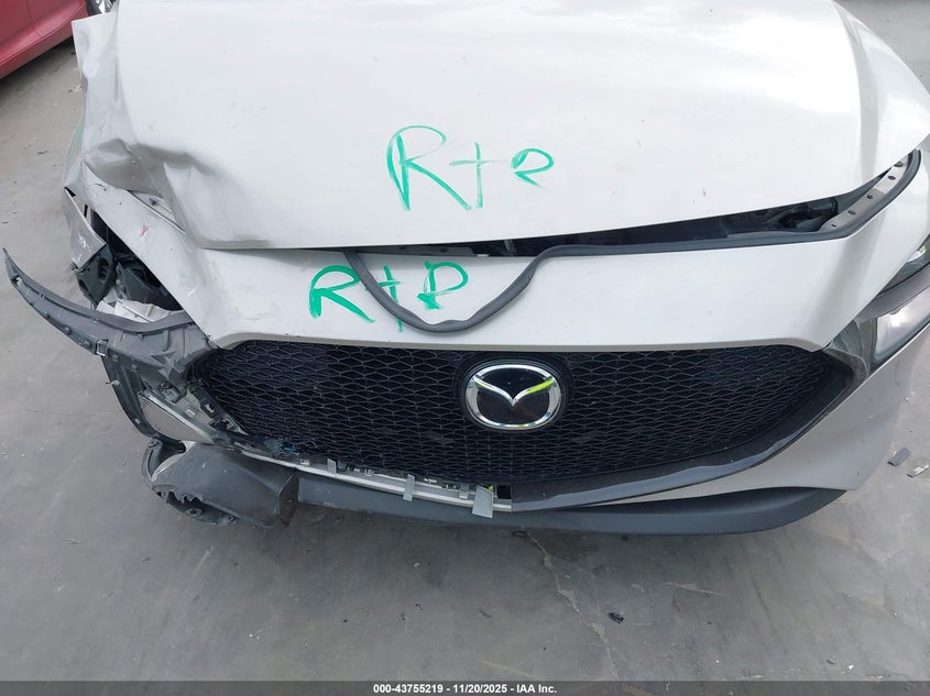 2025 Mazda Mazda3 2.5 S Select Sport VIN: JM1BPAKM5S1752154 Lot: 43755219