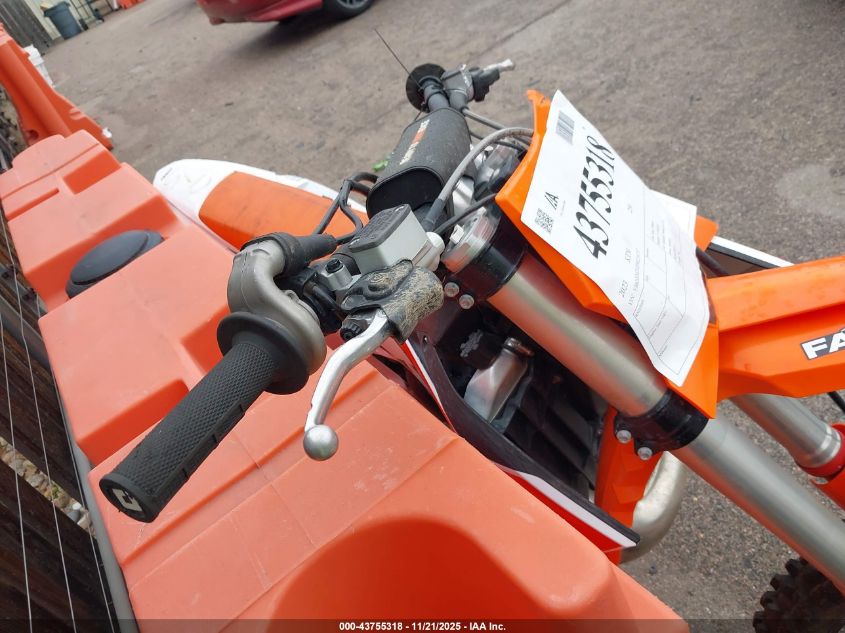 2023 Ktm 250 Sx VIN: VBKSXM232PM256757 Lot: 43755318