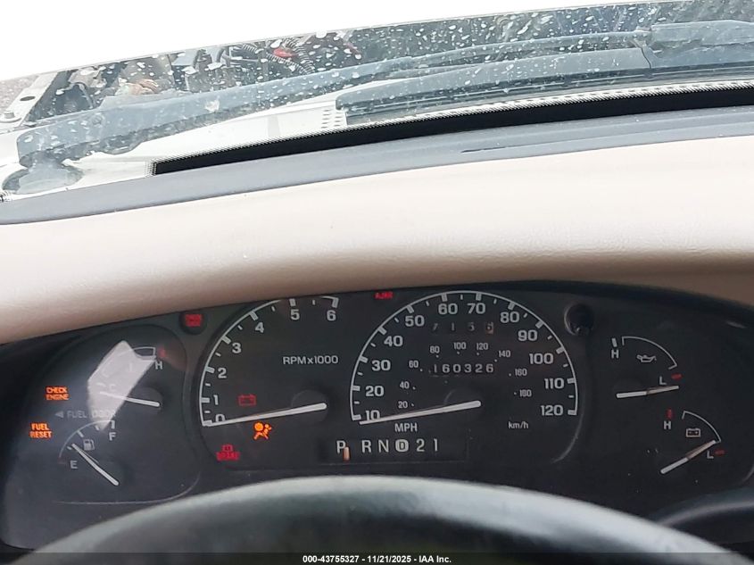 1999 Ford Ranger Xl/Xlt VIN: 1FTZR15V7XPC10698 Lot: 43755327