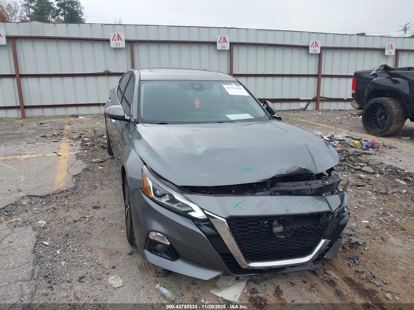 NISSAN ALTIMA 2.5 SV