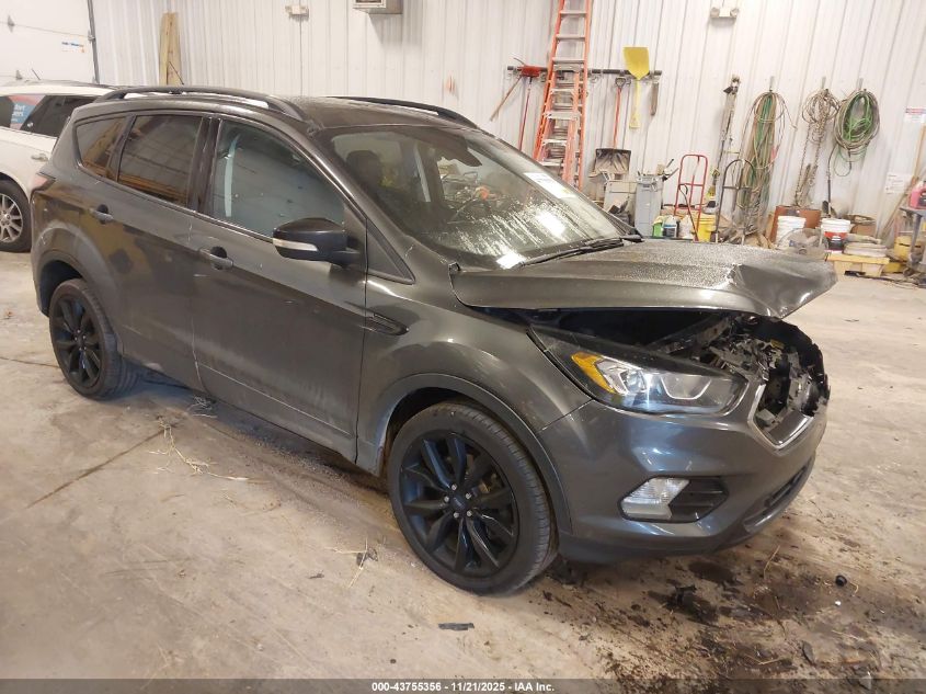 FORD ESCAPE TITANIUM