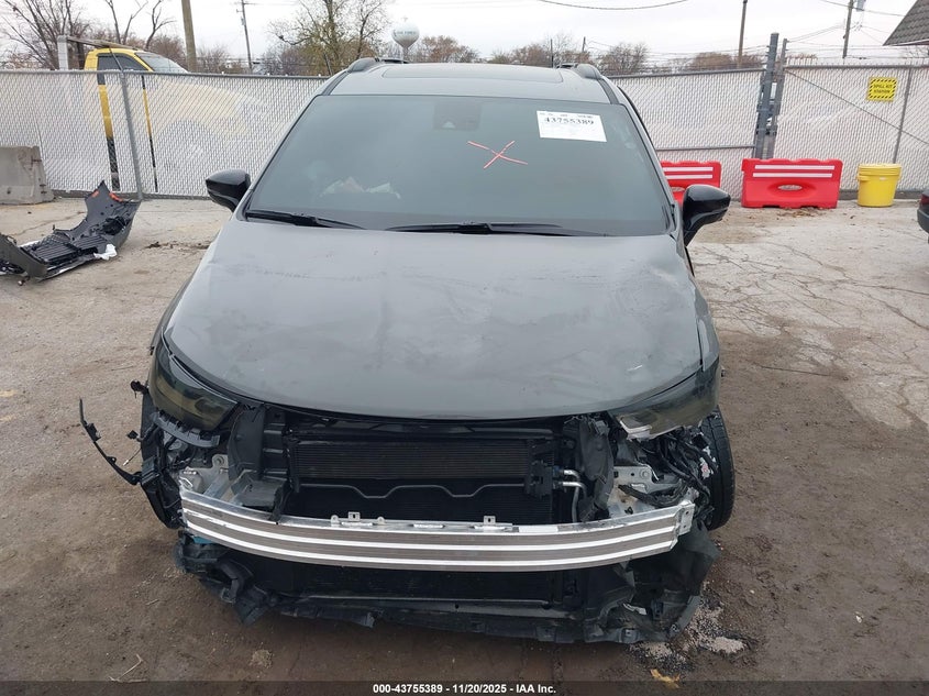 2025 Chrysler Pacifica Limited VIN: 2C4RC1GG4SR608250 Lot: 43755389