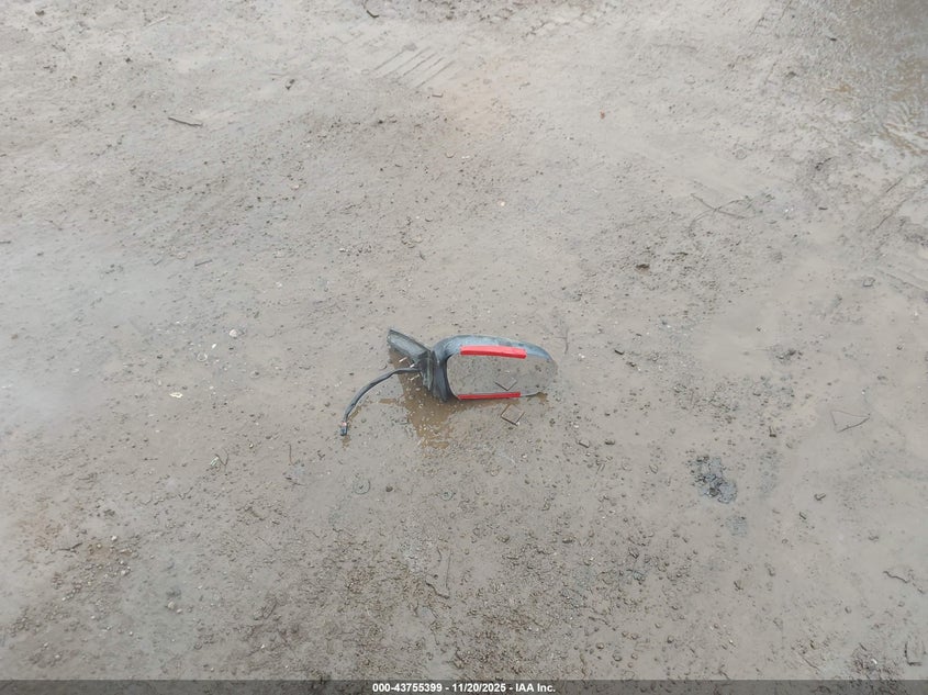 2001 Chevrolet Malibu VIN: 1G1ND52J716197074 Lot: 43755399