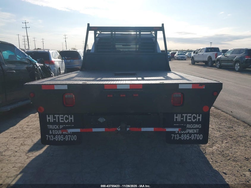 2011 Ford F-450 Chassis Xl VIN: 1FD0X4GT8BEB92532 Lot: 43755423