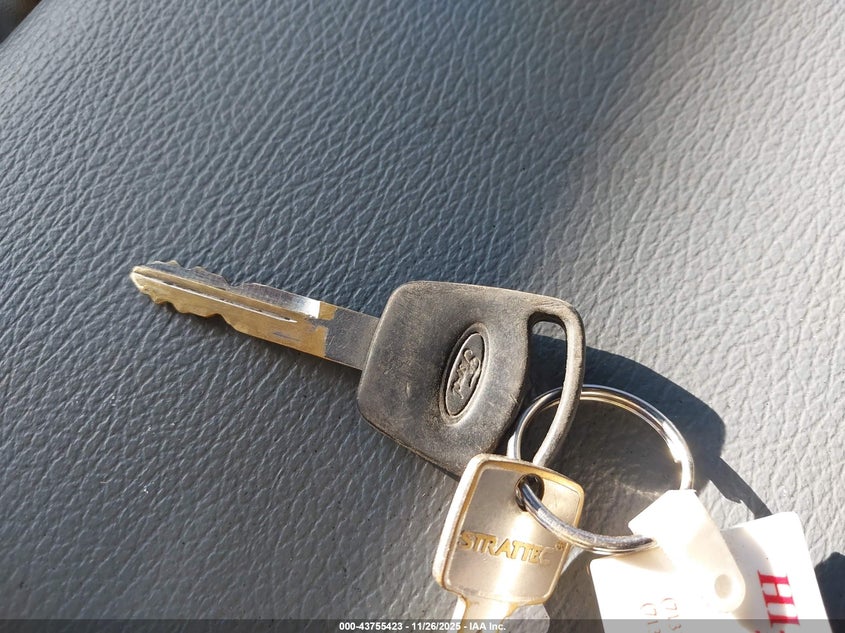 2011 Ford F-450 Chassis Xl VIN: 1FD0X4GT8BEB92532 Lot: 43755423