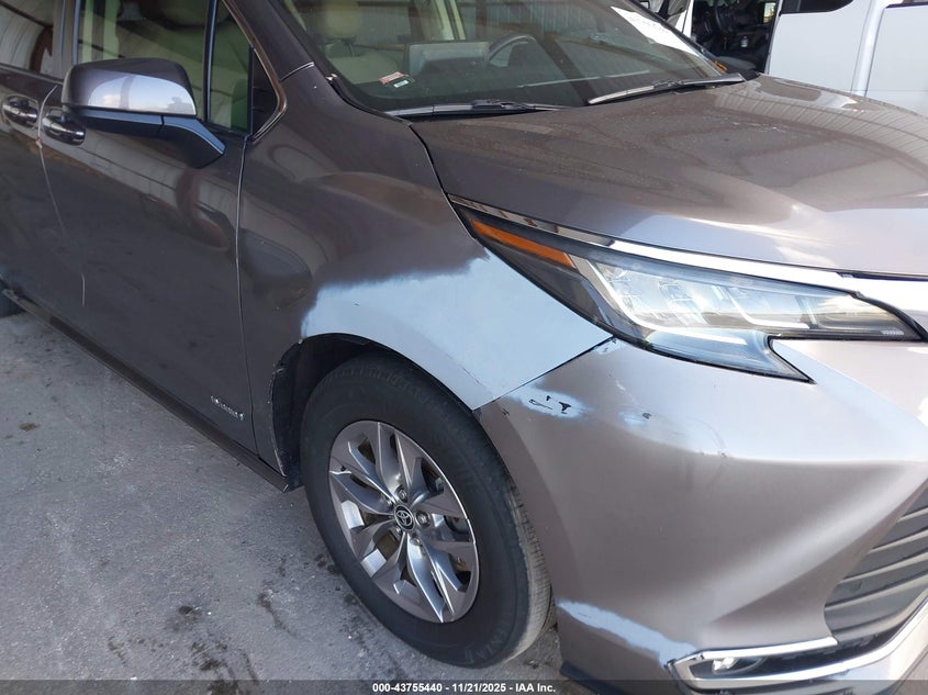 2021 Toyota Sienna Xle VIN: 5TDYRKEC6MS062366 Lot: 43755440