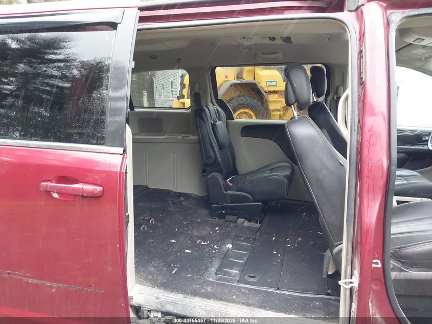 2012 Chrysler Town & Country Touring VIN: 2C4RC1BG8CR305951 Lot: 43755457