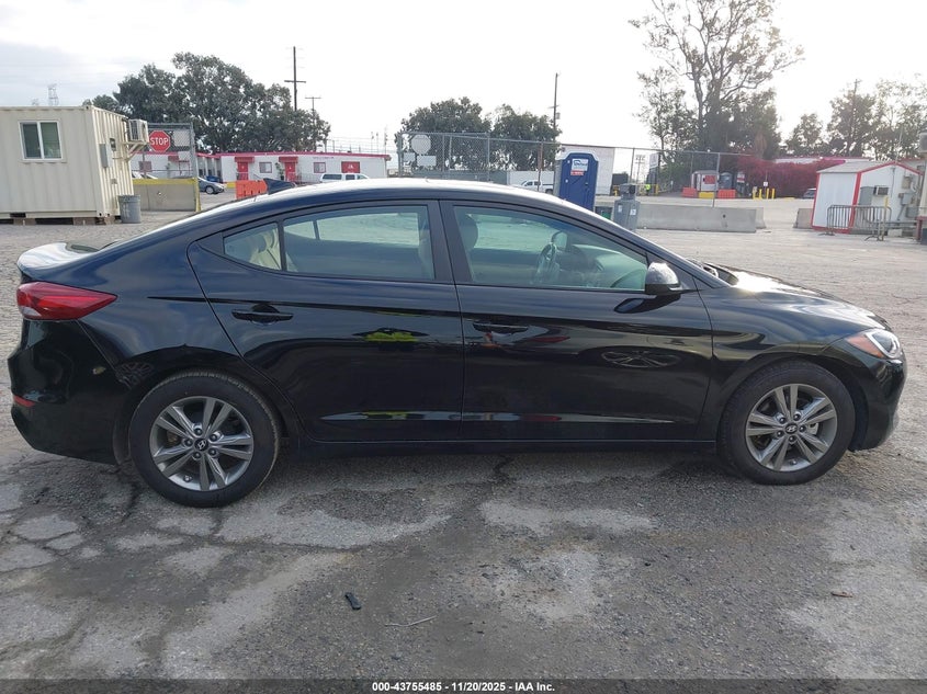 KMHD84LF7HU238865 2017 HYUNDAI ELANTRA photo no. 13