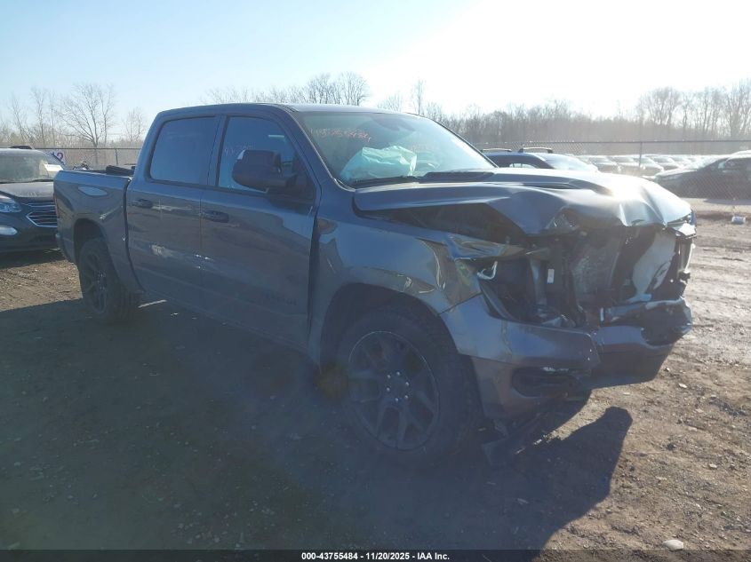 RAM 1500 LARAMIE 4X4 5 7 BOX