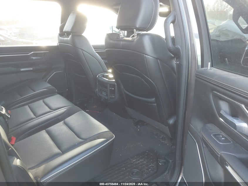 2024 Ram 1500 Laramie 4X4 5'7 Box VIN: 1C6SRFJT3RN138908 Lot: 43755484