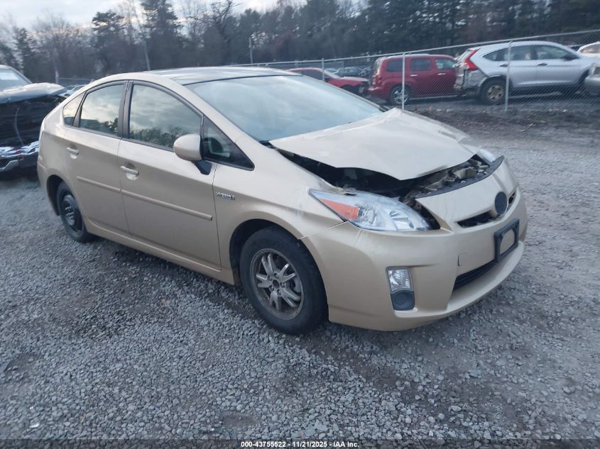 TOYOTA PRIUS THREE