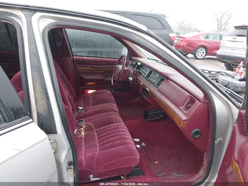 2MECM75W5NX749407 1992 MERCURY GRAND MARQUIS photo no. 5
