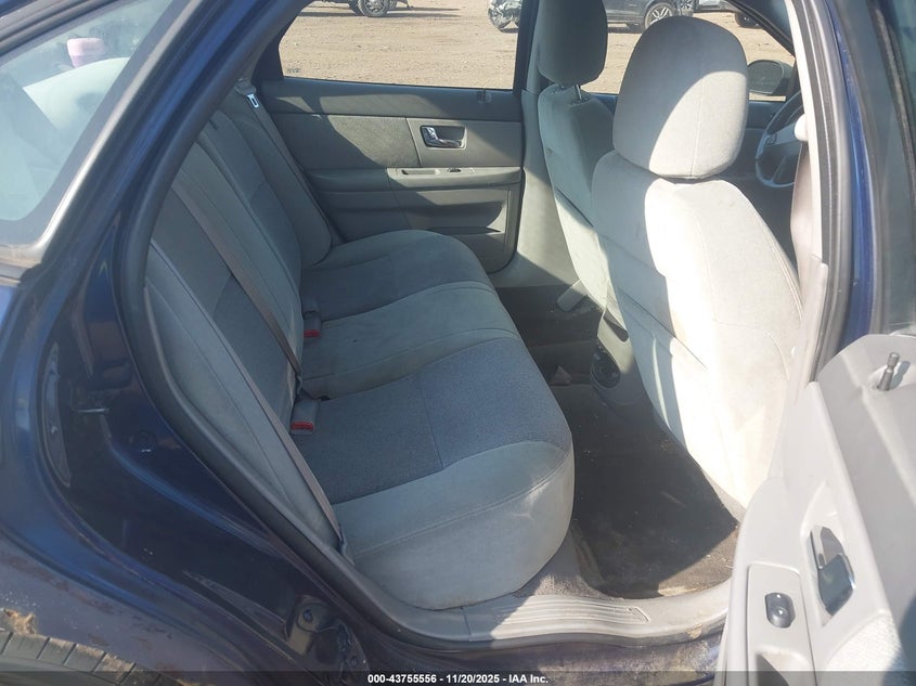 2000 Ford Taurus Ses VIN: 1FAFP55S1YA211507 Lot: 43755556