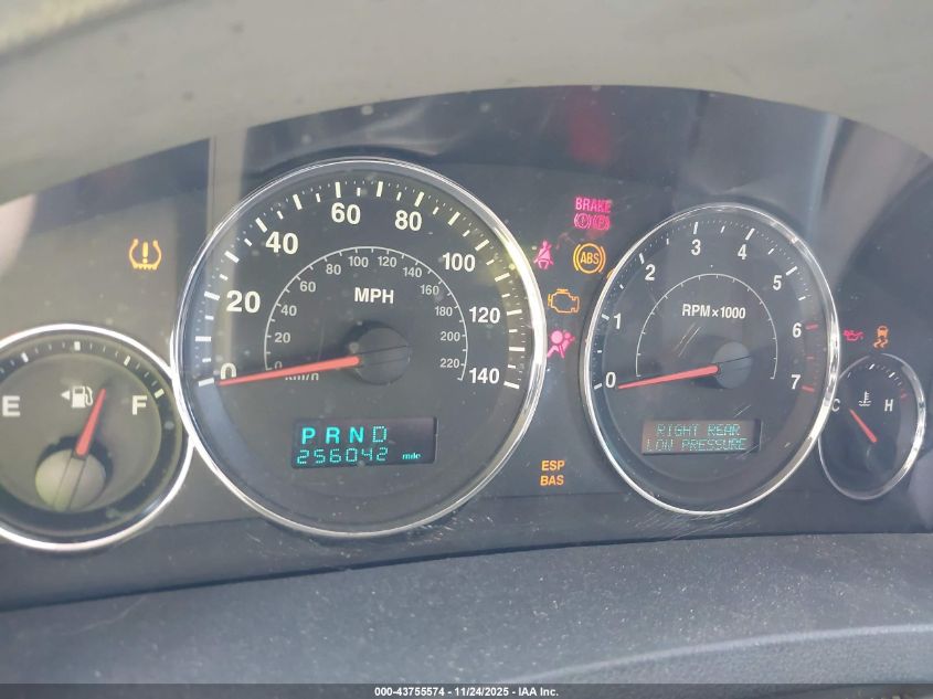 2007 Jeep Grand Cherokee VIN: 1J8HR8PO7C697839 Lot: 43755574