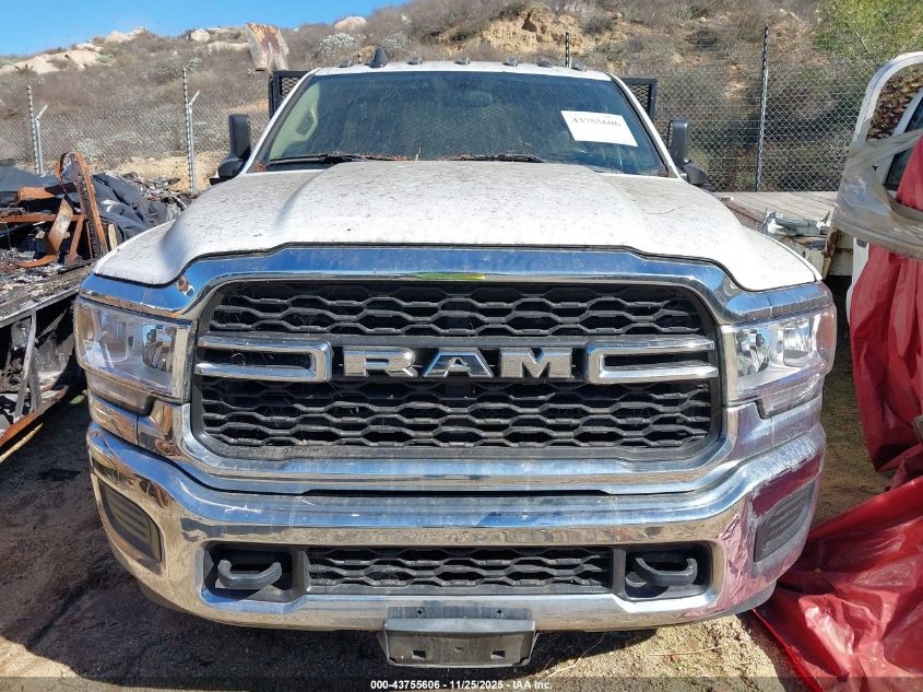 2019 Ram 3500 Chassis Tradesman/Slt VIN: 3C7WRSBJ8KG645983 Lot: 43755606