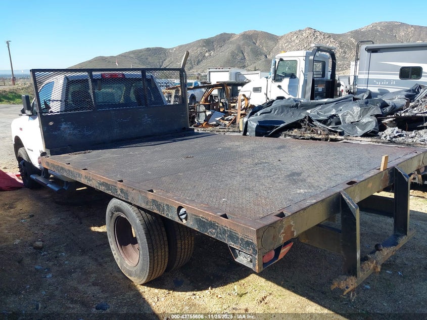 3C7WRSBJ8KG645983 2019 RAM 3500 photo no. 3