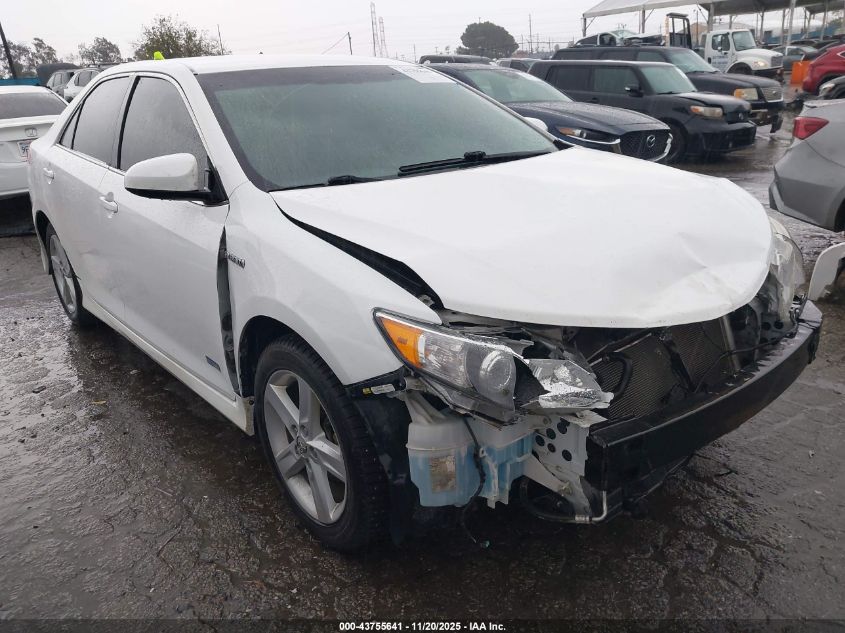 TOYOTA CAMRY HYBRID SE LIMITED EDITION