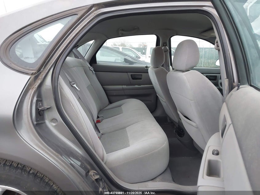 2005 Ford Taurus Se VIN: 1FAFP53U25A271067 Lot: 43755661