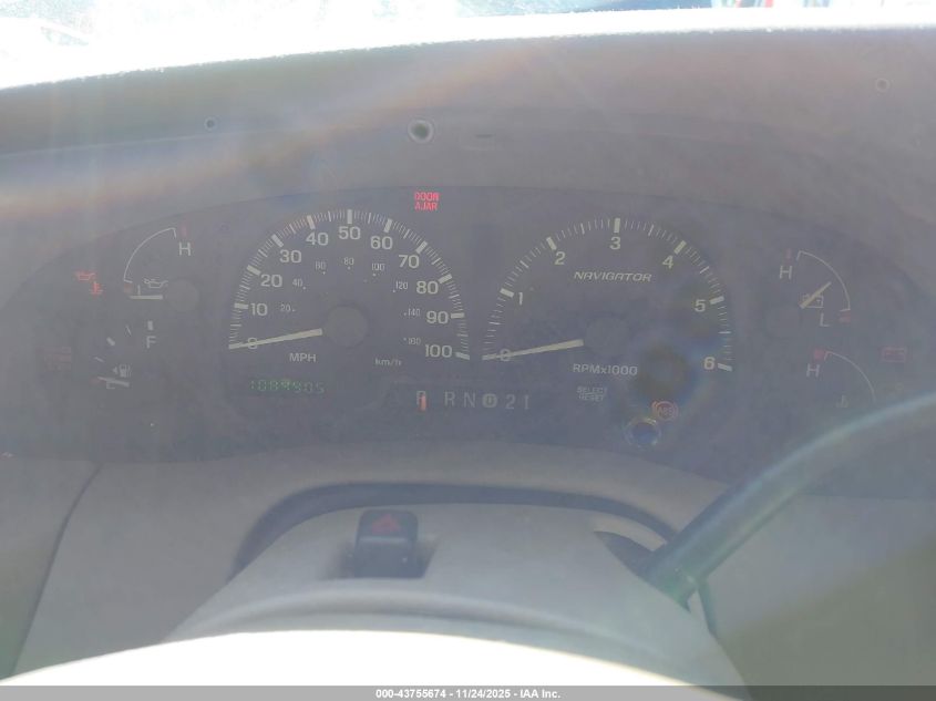 2002 Lincoln Navigator VIN: 5LMFU28RX2LJ07189 Lot: 43755674