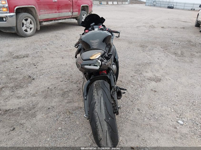 2011 Kawasaki Zx1000 J VIN: JKAZXCJ14BA003356 Lot: 43755734