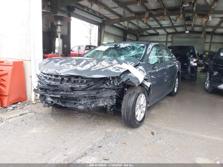 2026 Toyota Camry Le VIN: 4T1DAACK3TU210683 Lot: 43755826