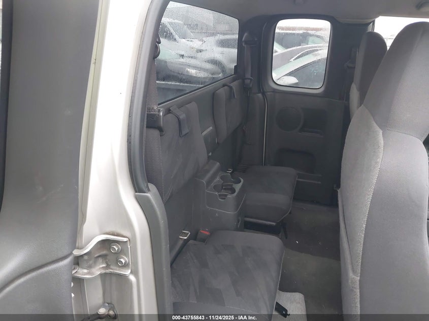 2005 Chevrolet Colorado Ls VIN: 1GCDS196258165808 Lot: 43755843