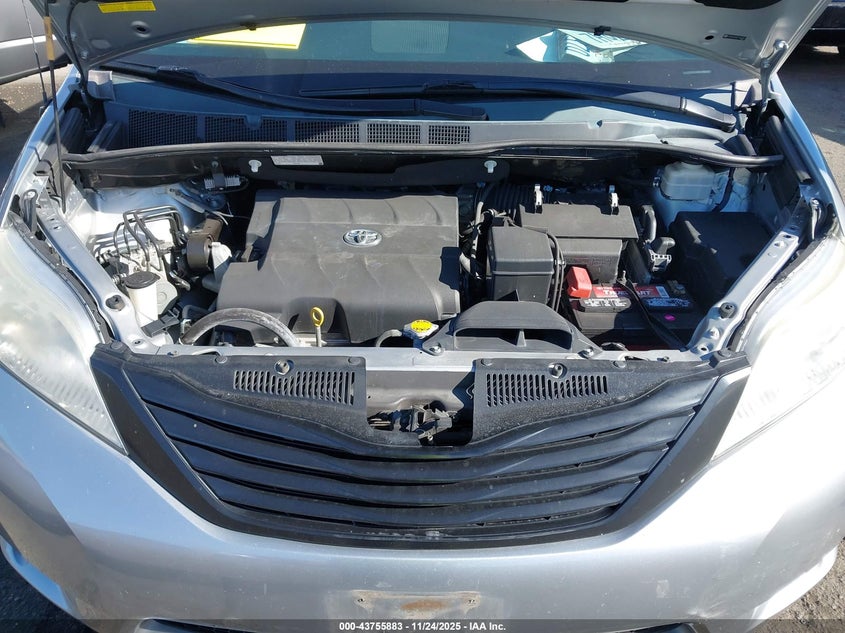 2014 Toyota Sienna L V6 7 Passenger VIN: 5TDZK3DC9ES465663 Lot: 43755883