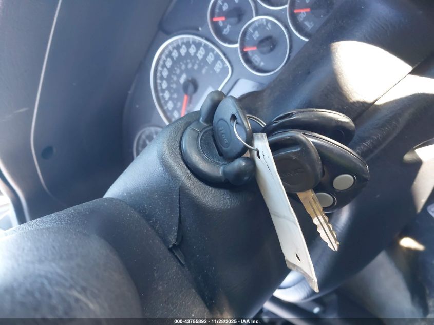 2005 GMC Envoy Xl Denali VIN: 1GKET66M856188382 Lot: 43755892