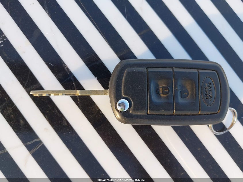 2008 Land Rover Lr3 V8 Hse VIN: SALAG25448A442530 Lot: 43755897