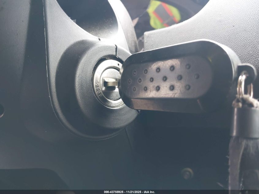 2019 Ram Promaster 2500 High Roof 159 Wb VIN: 3C6TRVDG0KE526749 Lot: 43755925