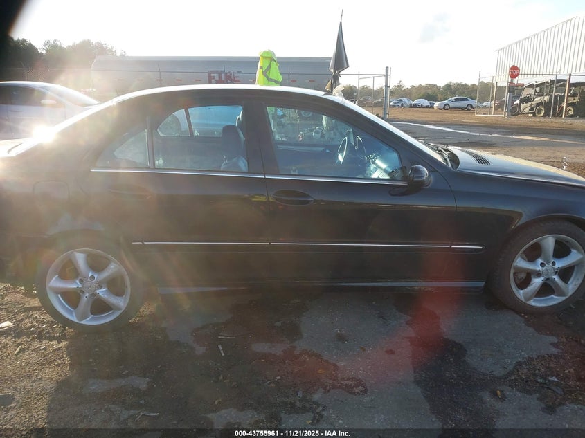 2006 Mercedes-Benz C 230 Sport VIN: WDBRF52H66A868513 Lot: 43755961