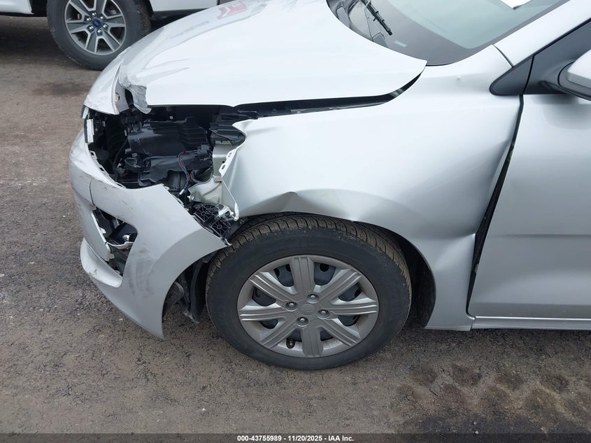 3KPA24AD4PE590454 2023 KIA RIO photo no. 6