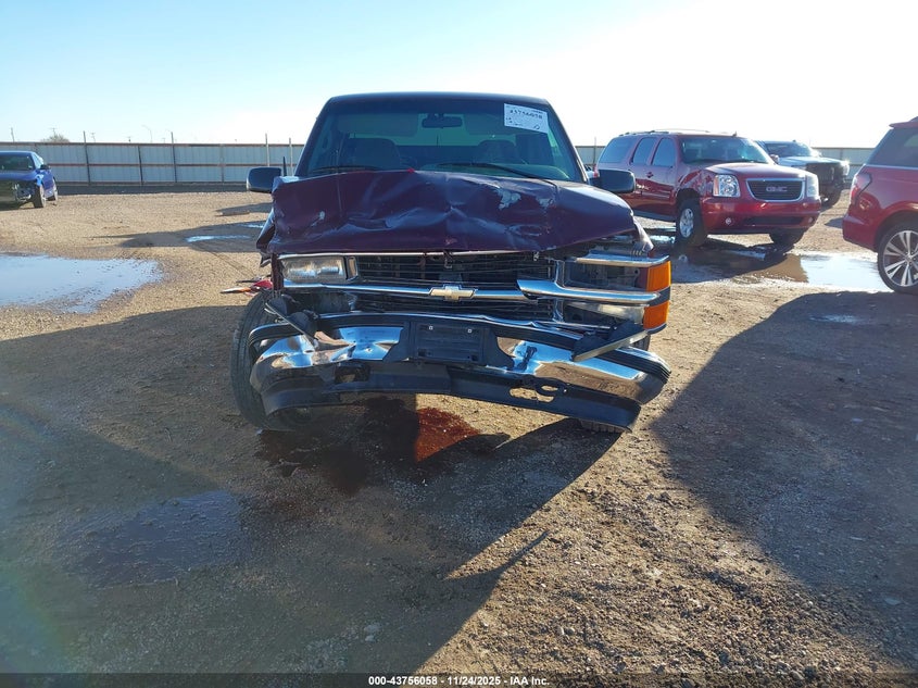 1996 Chevrolet Gmt-400 K1500 VIN: 2GCEK19R7T1247791 Lot: 43756058