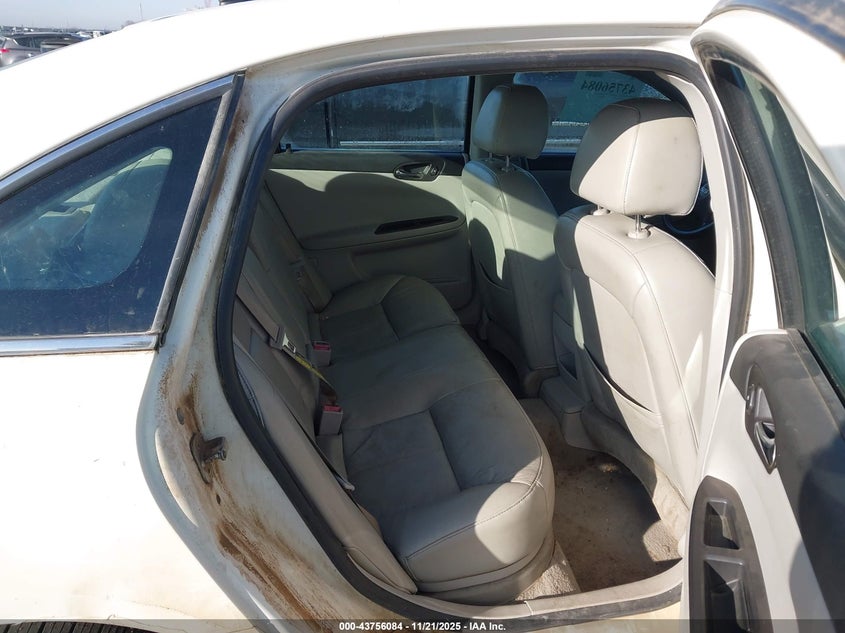 2008 Chevrolet Impala Ss VIN: 2G1WD58C689118672 Lot: 43756084