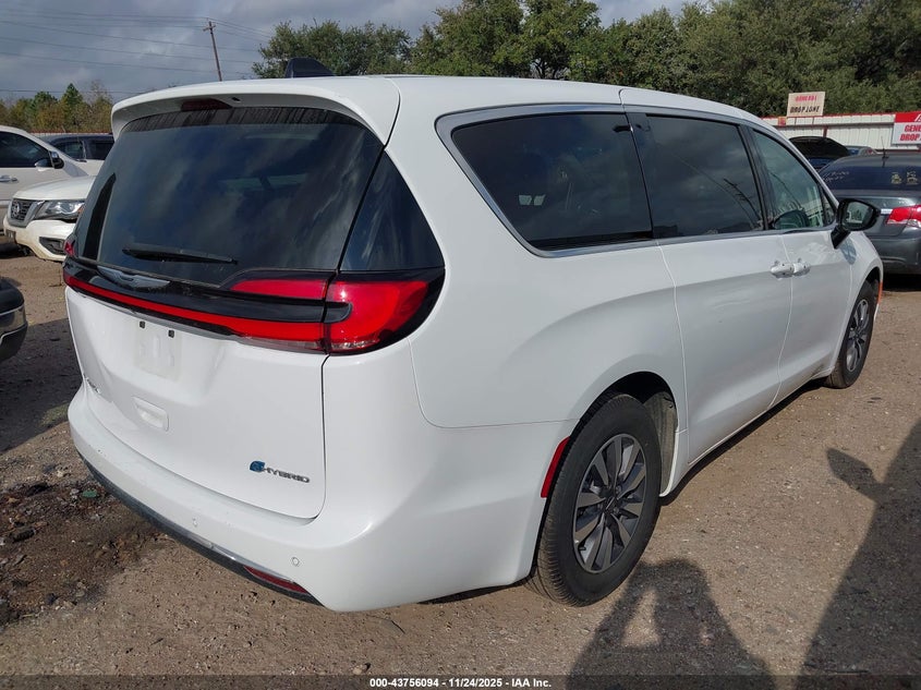 2C4RC1S70RR103971 2024 CHRYSLER PACIFICA photo no. 4