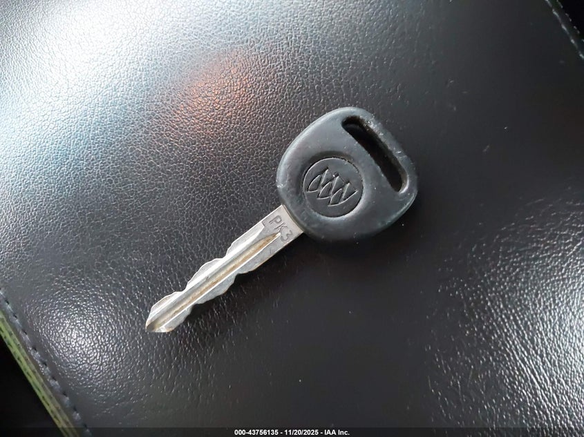 2006 Buick Lacrosse Cxl VIN: 2G4WD582161167252 Lot: 43756135