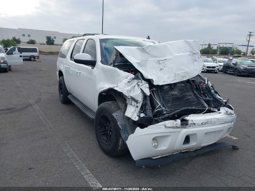 CHEVROLET SUBURBAN LT