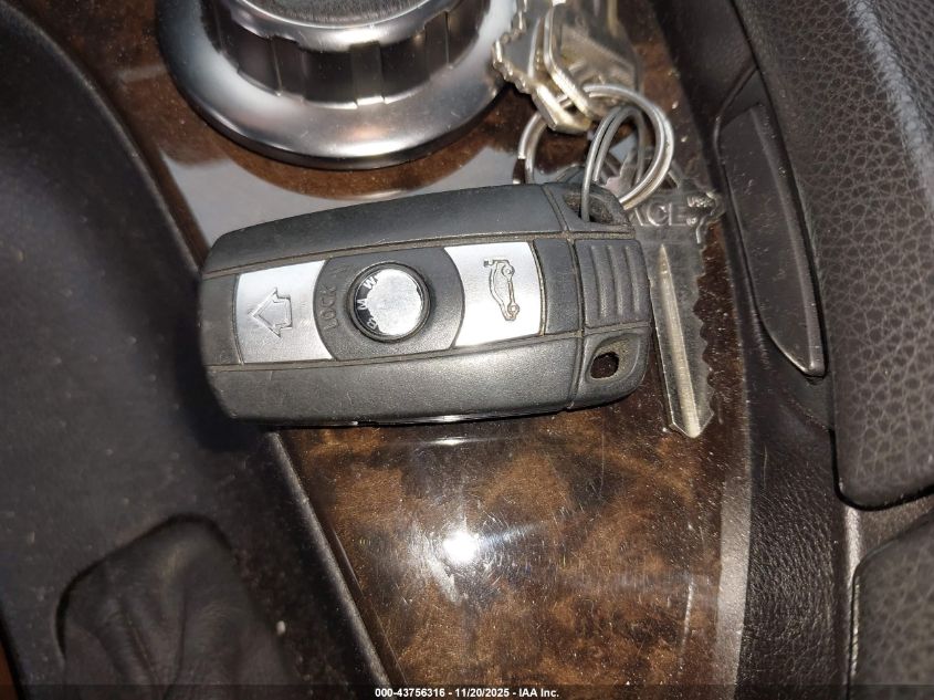 2007 BMW 550I VIN: WBANB53577CN93690 Lot: 43756316