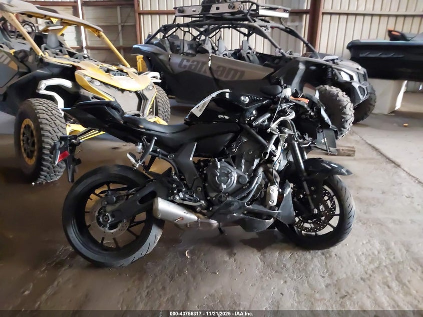 2025 Yamaha Yzfr7 VIN: JYARM38Y1SA003280 Lot: 43756317